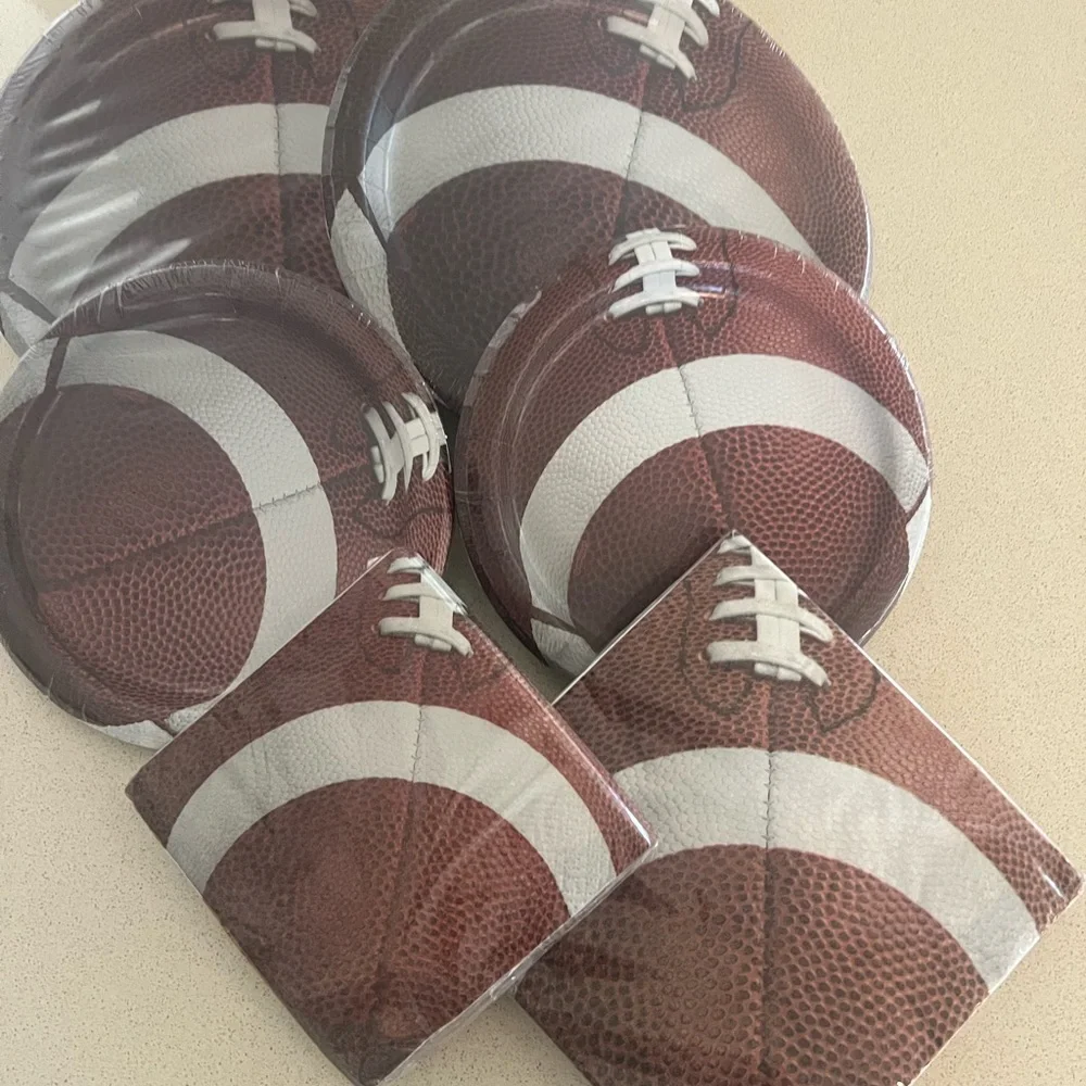 Football Party Plates and Napkins Set